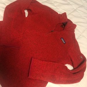 Red medium women’s Patagonia quarter zip pullover